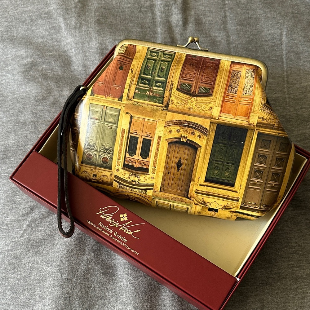 Patrisha Nash Wristlet Clutch